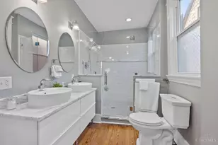 1402 Ludlow Pl, Cincinnati, OH 45223 - Photo 18