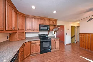 10480 Wintergreen Ct, Sharonville, OH 45241 - Photo 12