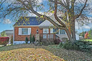 10480 Wintergreen Ct, Sharonville, OH 45241 - Photo 1