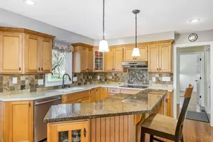 9140 Red Cedar Ln, West Chester, OH 45069 - Photo 22