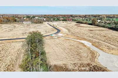 9798 Christian Court #9, Hamilton Township, OH 45140 - Photo 6