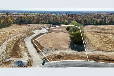 9798 Christian Court #9, Hamilton Township, OH 45140 - Photo 2