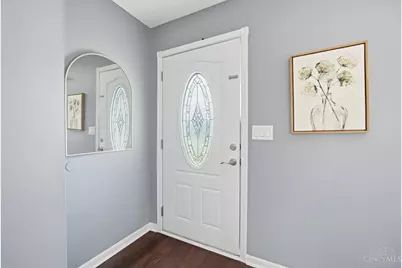 5818 Mt Vernon Drive, Miami Township, OH 45150 - Photo 8