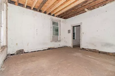 1817 Forbus Street, Cincinnati, OH 45214 - Photo 6