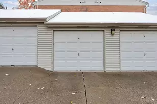 5769 Cheviot Rd, Green Township, OH 45247 - Photo 32