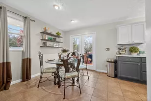 845 Cascade Rd, Forest Park, OH 45240 - Photo 6