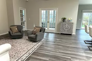 4201 Ellason Ct, Sugarcreek Twp, OH 45440 - Photo 4