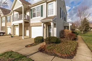 2124 Commons Circle, Batavia Township, OH 45103 - Photo 2
