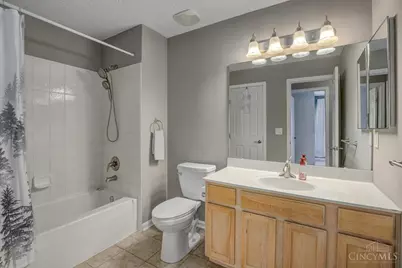 2124 Commons Circle, Batavia Township, OH 45103 - Photo 12