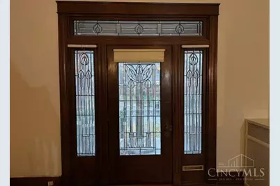 831 Suire Avenue, Cincinnati, OH 45205 - Photo 2