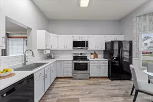 8404 Gettysburg Ln, Hamilton Township, OH 45039 - Photo 8