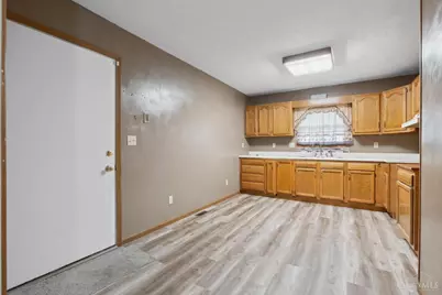 112 Springlake Avenue, Hillsboro, OH 45133 - Photo 8