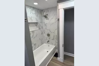 10152 Chester Road, Woodlawn, OH 45215 - Photo 10