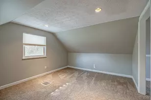 5271 Highview Dr, Cincinnati, OH 45238 - Photo 14