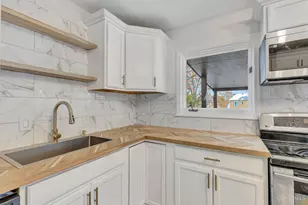 1758 Tuxworth Ave, Cincinnati, OH 45238 - Photo 12