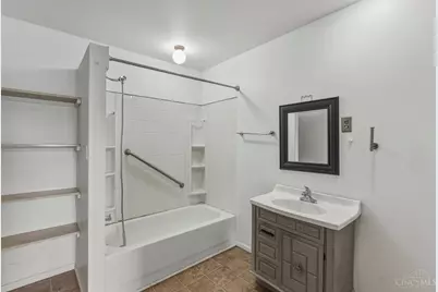 136 N Main St, Peebles, OH 45660 - Photo 16