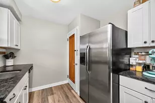 3936 Janett Ave, Green Township, OH 45211 - Photo 14