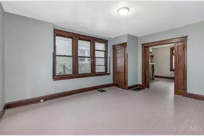 2886 Shaffer Avenue, Cincinnati, OH 45211 - Photo 10