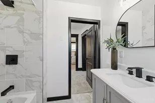 6836 Windward St, Columbia Township, OH 45227 - Photo 16