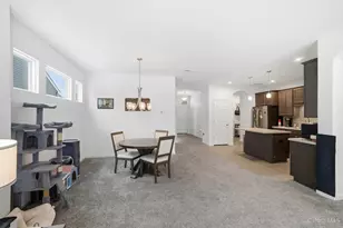 8147 Westfall Ln, West Chester, OH 45069 - Photo 12