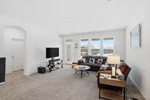 8147 Westfall Ln, West Chester, OH 45069 - Photo 10