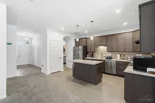 8147 Westfall Ln, West Chester, OH 45069 - Photo 16