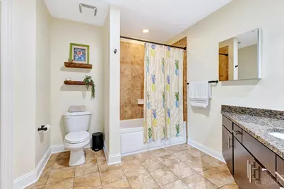 1326 Vine Street #7, Cincinnati, OH 45202 - Photo 16