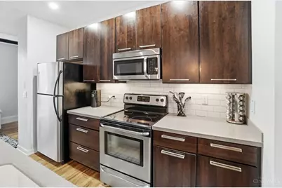 1415 Vine Street #305, Cincinnati, OH 45202 - Photo 16