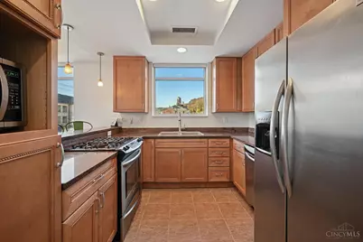 2260 Riverside Drive #203, Cincinnati, OH 45202 - Photo 12