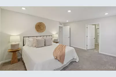 5001 Lakeview Drive, Hamilton Township, OH 45152 - Photo 20