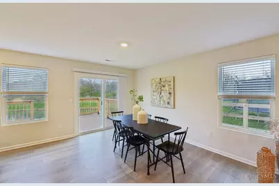 5001 Lakeview Drive, Hamilton Township, OH 45152 - Photo 10