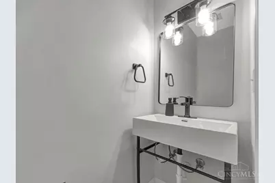 9777 Bunker Hill Lane, Montgomery, OH 45242 - Photo 6