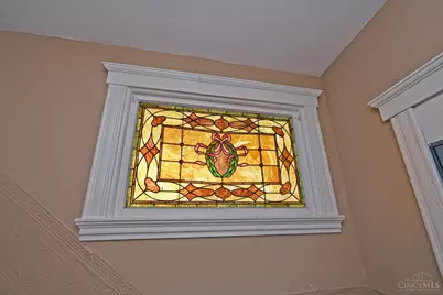 327 Crestline Avenue, Cincinnati, OH 45205 - Photo 8