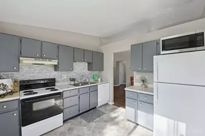 5207 S Eaglesnest Drive #85, Green Township, OH 45248 - Photo 16