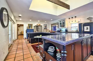 7925 Spiritwood Ct, Indian Hill, OH 45243 - Photo 10