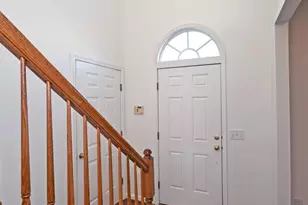 7135 Thorndale Ln, Newtown, OH 45244 - Photo 4