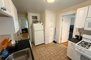 2911 Maisel Dr, Cincinnati, OH 45220 - Photo 8