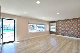 284 Joyce Park Dr, Fairfield, OH 45014 - Photo 8