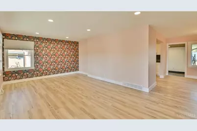 284 Joyce Park Drive, Fairfield, OH 45014 - Photo 4