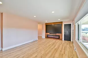 284 Joyce Park Dr, Fairfield, OH 45014 - Photo 6