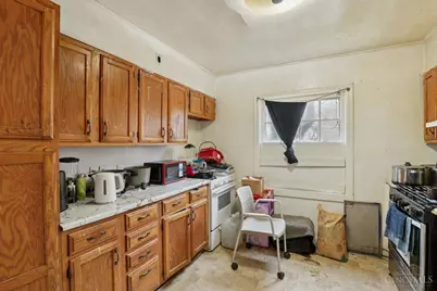 6202 Mayflower Avenue, Golf Manor, OH 45237 - Photo 12