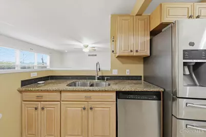 2525 Millennium Place, Cincinnati, OH 45211 - Photo 18