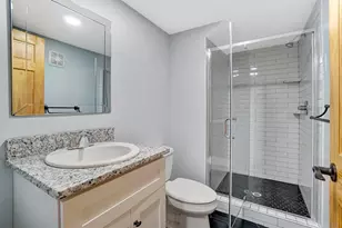 5701 Montgomery Rd, Cincinnati, OH 45212 - Photo 36