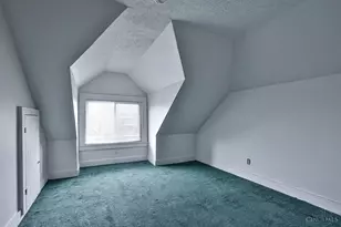 2231 Burnet Dr, Cincinnati, OH 45219 - Photo 14