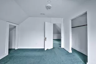 2231 Burnet Dr, Cincinnati, OH 45219 - Photo 14