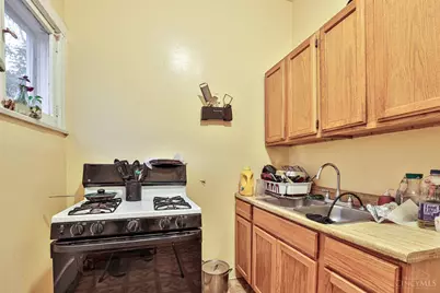 2231 Burnet Drive, Cincinnati, OH 45219 - Photo 10