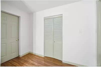 1402 Woodville Pike, Miami Township, OH 45150 - Photo 36