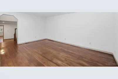 1402 Woodville Pike, Miami Township, OH 45150 - Photo 16