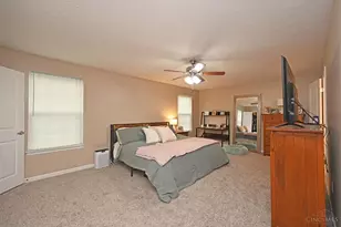 6131 Royal Garden Ct, Liberty Township, OH 45044 - Photo 24