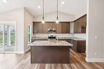 5019 Waterford Drive, Middletown, OH 45042 - Photo 18